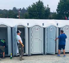 Best Portable Toilets for Parks and Recreation Areas  in Coral Terrace, FL